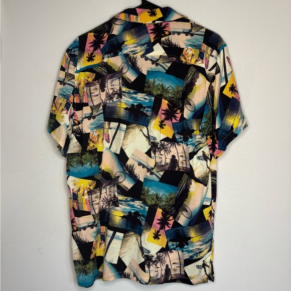 No Boundaries Men’s Button Up Shirt | Size Small - Picture 2 of 6